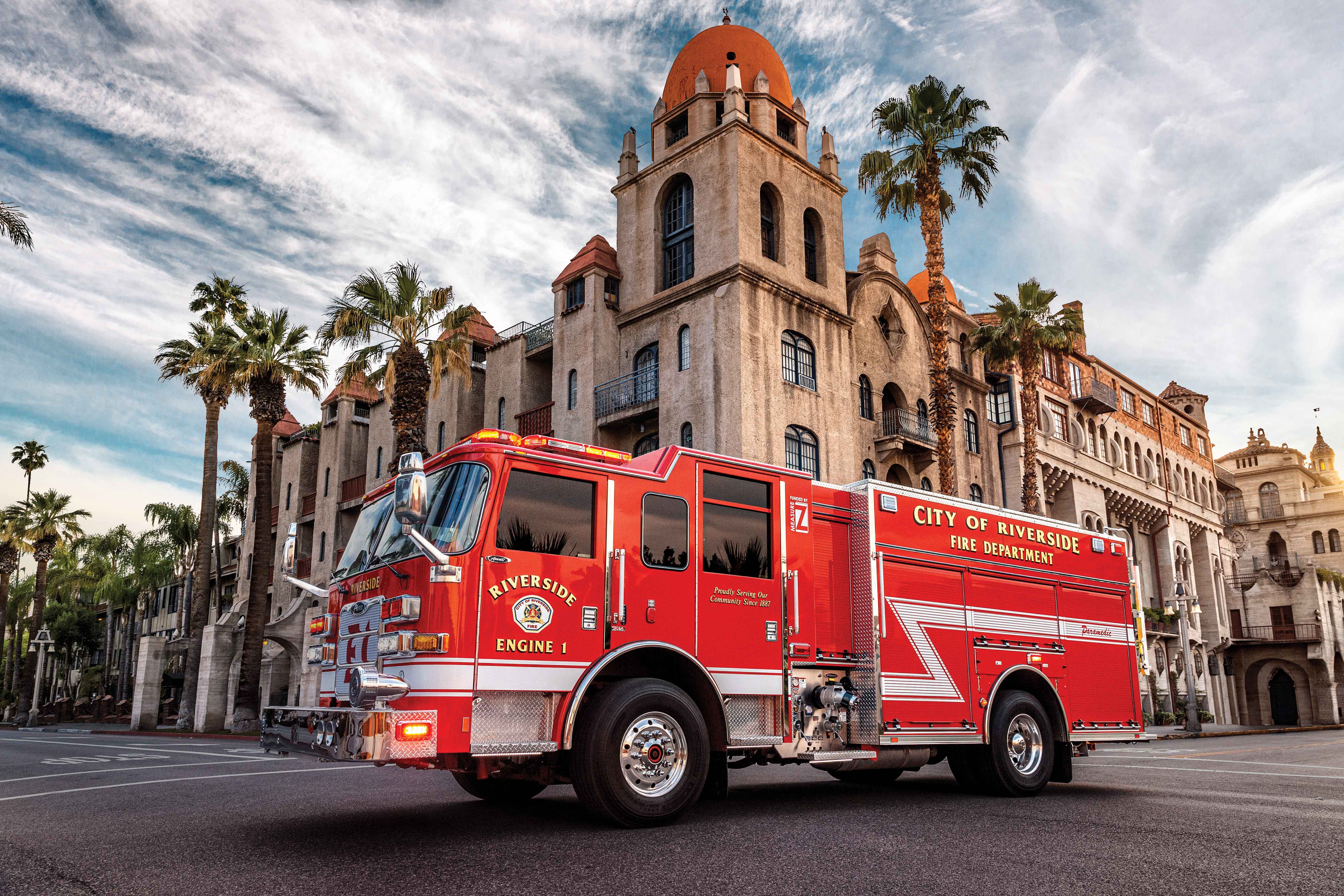 CHIEKO＋heart stock pierce (silver) Fire Trucks | Pierce Mfg